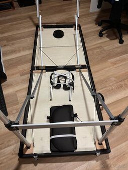 Hliníkové masážní lehátko