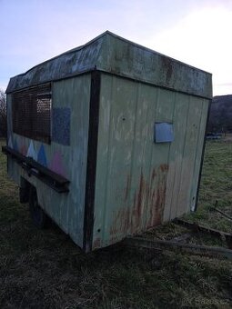 Lesanka, jednoosá maringotka