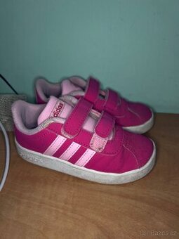 Tenisky Adidas vel.24