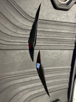 Bmw mracitka předních světel f31/30 černá leskla