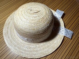 Slaměný klobouček dívíčí s mašlí - vel. 51