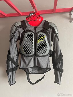 Alpinestars chránič těla Bionic Action 2