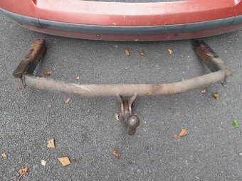 Tazne zarizeni a Zadni naraznik passat b5 b5.5