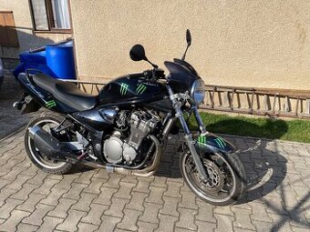 Suzuki Bandit 600 - pojízdná