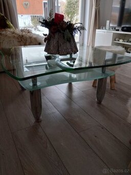 Konferenční stolek