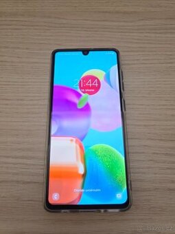 Samsung Galaxy A41 – TOP stav, PanzerGlass, krabička, 64GB