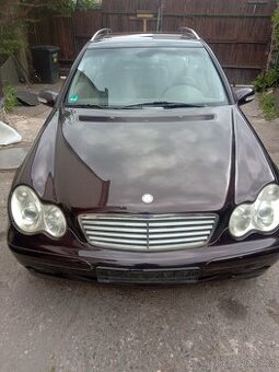 Prodám Mercedes-Benz c180 w203 kombi r2001