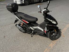 Maxon Ardour scooter