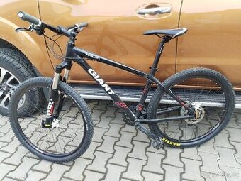 Šlapací kolo Giant Talon