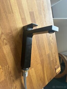 HANSGROHE Vernis Shape baterie - 1