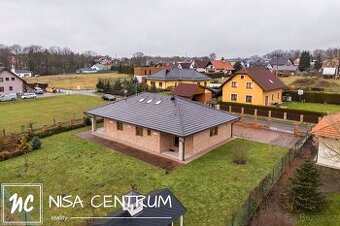 Prodej bungalovu v anglosaském stylu 190 m2, pozemek 1073 m2
