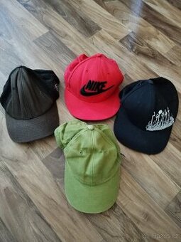 4 X kšiltovka - 1