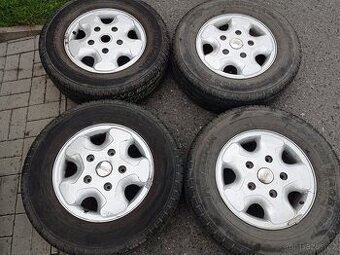 Letní ZATEZOVA AL KOLA 16" ORIGINAL FORD TRANSIT