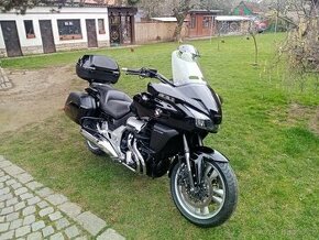 Honda CTX 1300 r.v.2015 stav km 27tis....