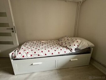 Postel IKEA BRIMNES
