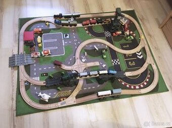 dřevěný vlak, dráha, Playtive, mašinka Tomáš