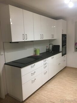 Pronájem bytu 2+1 s balkonem Lovosice