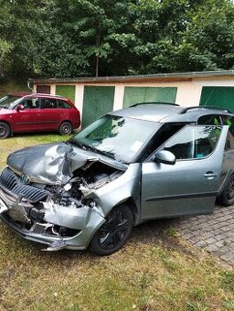 Skoda Roomster 1.2 tsi 2012 na díly