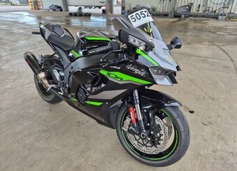 Kawasaki ZX-10R performance Akrapovič