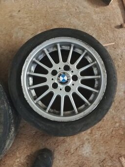Bmw 32 styling r16