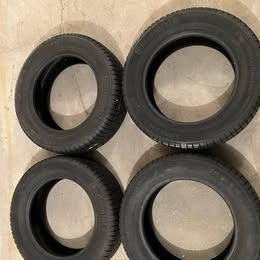 Pneu zimní 215/60 R16