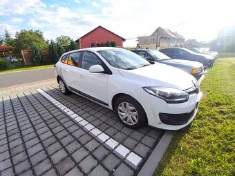 Renault Megane 1.6i LPG kombi benzín plyn 2015