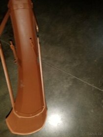 Přední blatník panelka