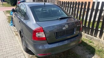 Škoda Oktávia 1,6 tdi na náhradní dily