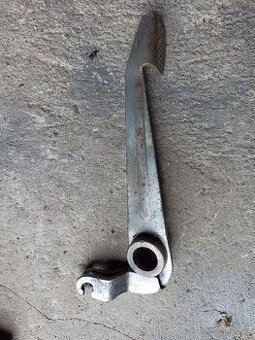 Jawa PIONÝR nožní brzda,Startovací .páka