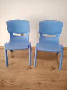 Dětská plastová židle