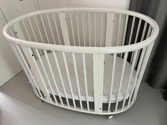 Luxusní dětská postýlka Stokke