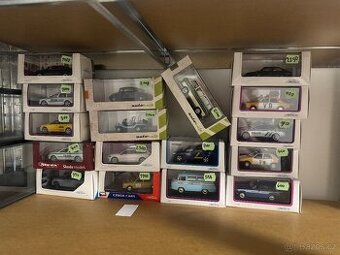 Vánoční výprodej modelů 1:43 Abrex Foxtoys moje