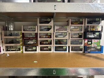 Vánoční výprodej modelů 1:43 Abrex Foxtoys moje