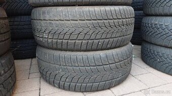 Pneu zimní, 2 ks, rozměr 215/45/18, 93V, zn. IMPERIAL