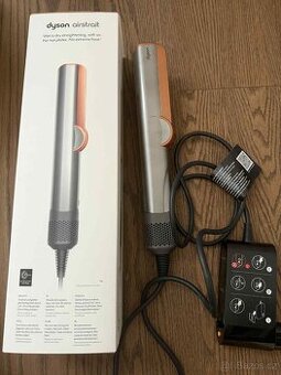 Dyson Airstrait
