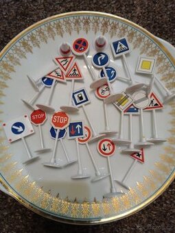 Dětské plastové značky