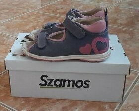 Dívčí celokožené sandálky v.30 - 1