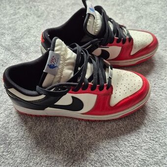 tenisky vel.43 zn. Nike