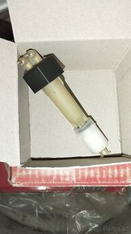 Senzor hladiny kapaliny BMW E30, E34, E36