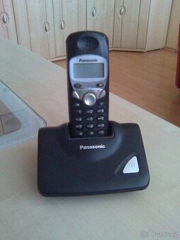 Základna k telefonu