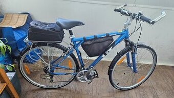 Trekové kolo GT 6061 v dobrém stavu