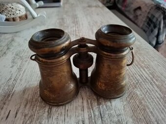 Prodám starý mosazný dalekohled