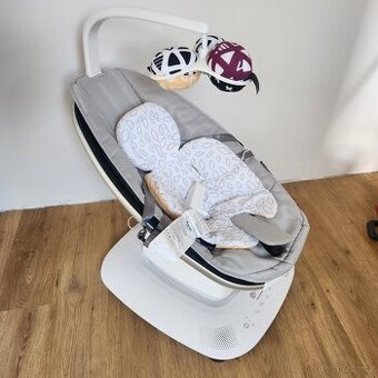 Chytré houpátko 4Moms MammaRoo v.5