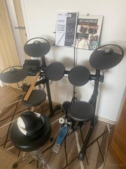 Elektronické bicí Yamaha DTX 450