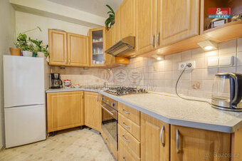 Prodej bytu 3+1, 80 m², Karlovy Vary, ul. Sokolovská