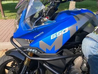 CF MOTO 650 MT