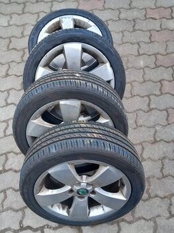 Barum Bravuris 5HM 205/45R16 + disky Skoda