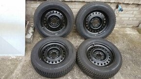Plechové disky 6Jx15 s pneumatikami, na BMW řady 5, 1991