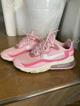 Sneakersy Nike Air Max 270 React Růžová