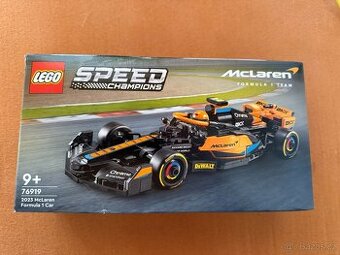LEGO 76919 Závodní auto McLaren Formule 1 2023